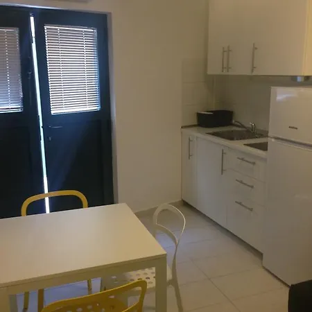 Neka Apartment *