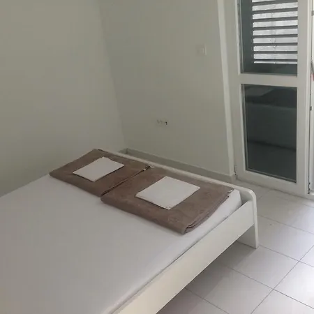 Neka Apartment