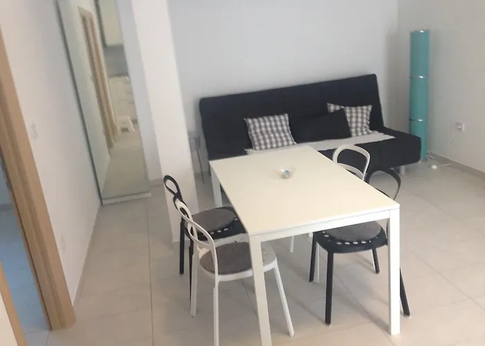Apartament Neka