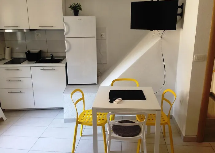 Apartament Neka